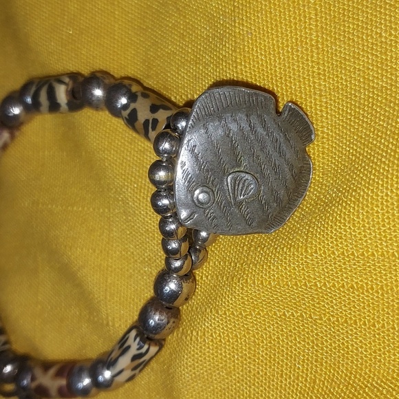 Tropical and Animal Print Bracelet - Picture 2 of 8